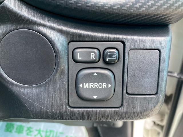 ヴィッツ RS G’s 5速MT・社外ナビ・フルセグTV・Bluetooth・社外ステアリング・HIDヘッドライト・ETC・フォグランプ・純正AW・電動格納ミラー(21枚目)