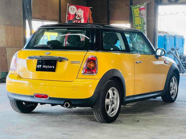 ＭＩＮＩ クーパー　Ｒ５６　６ＡＴ　黄　Ｂｌｕｅｔｏｏｔｈ　Ｃａｒｐｌａｙ　Ａｎｄｒｏｉｄ　Ａｕｔｏ　ナビ　ドラレコ　ドライブレコーダー　バックカメラ　ＥＴＣ　ＵＳＢ　アルミ　ユニオンジャック　テール　ＧＴ　Ｍｏｔｏｒｓ（34枚目）