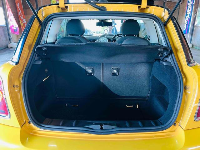 ＭＩＮＩ クーパー　Ｒ５６　６ＡＴ　黄　Ｂｌｕｅｔｏｏｔｈ　Ｃａｒｐｌａｙ　Ａｎｄｒｏｉｄ　Ａｕｔｏ　ナビ　ドラレコ　ドライブレコーダー　バックカメラ　ＥＴＣ　ＵＳＢ　アルミ　ユニオンジャック　テール　ＧＴ　Ｍｏｔｏｒｓ（41枚目）
