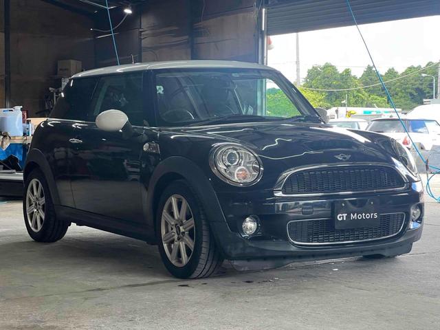 ＭＩＮＩ クーパーＳ　Ｒ５６　６ＡＴ　青　Ｂｌｕｅｔｏｏｔｈ　Ｃａｒｐｌａｙ　Ａｎｄｒｏｉｄ　Ａｕｔｏ　ナビ　ドラレコ　ドライブレコーダー　バックカメラ　ＥＴＣ　ＵＳＢ　アルミ　ユニオンジャック　テール　ＧＴ　Ｍｏｔｏｒｓ（32枚目）
