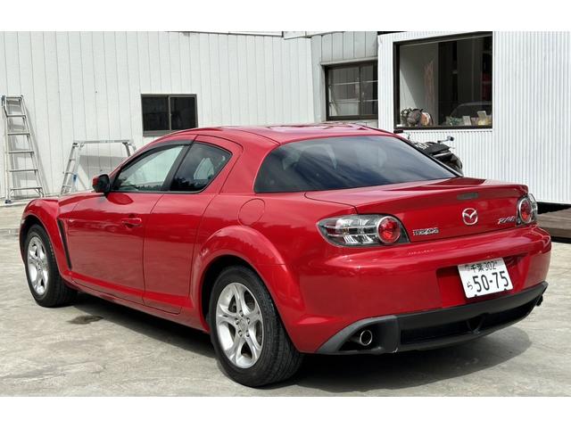 ＲＸ－８ ベースグレード　ＥＴＣ　ＡＴ　ＨＩＤ　キーレスエントリー　アルミホイール　衝突安全ボディ　ＡＢＳ　ＣＤ　ＭＤ　カセット　エアコン　パワーステアリング　パワーウィンドウ（11枚目）