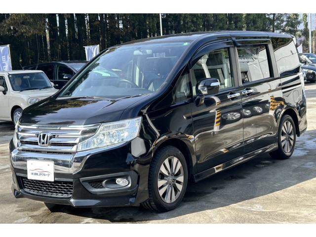 ステップワゴンスパーダ Ｓ　ＥＴＣ　バックカメラ　ＴＶ　両側電動スライドドア　オートライト　ＨＩＤ　スマートキー　アイドリングストップ　３列シート　ＣＶＴ　アルミホイール　盗難防止システム　衝突安全ボディ　ＡＢＳ　ＥＳＣ（4枚目）