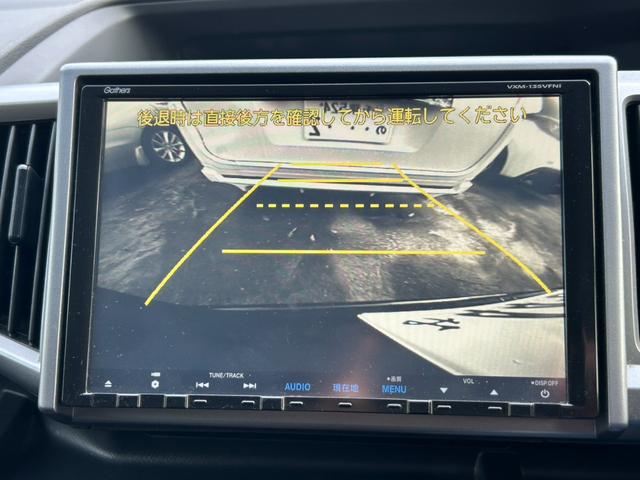 ステップワゴンスパーダ Ｓ　ＥＴＣ　バックカメラ　ＴＶ　両側電動スライドドア　オートライト　ＨＩＤ　スマートキー　アイドリングストップ　３列シート　ＣＶＴ　アルミホイール　盗難防止システム　衝突安全ボディ　ＡＢＳ　ＥＳＣ（29枚目）