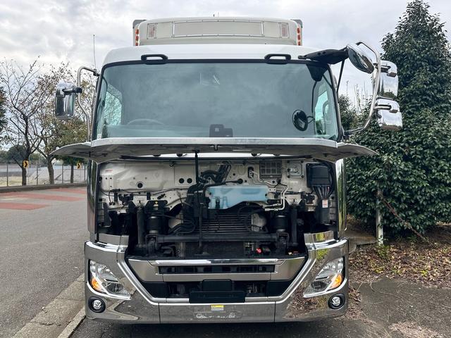 クオン 　冷蔵冷凍ウィング　三菱重工冷凍機　ＴＵ８５ＳＣ　－３０度設定　ＥＳＣＯＴ　カラーバックカメラ　積載１１３００ｋｇ（9枚目）