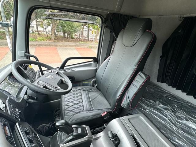 クオン 　冷蔵冷凍ウィング　三菱重工冷凍機　ＴＵ８５ＳＣ　－３０度設定　ＥＳＣＯＴ　カラーバックカメラ　積載１１３００ｋｇ（28枚目）