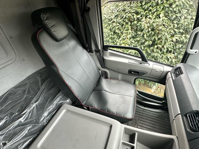 クオン 　冷蔵冷凍ウィング　三菱重工冷凍機　ＴＵ８５ＳＣ　－３０度設定　ＥＳＣＯＴ　カラーバックカメラ　積載１１３００ｋｇ（29枚目）