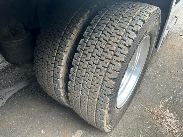 クオン 　冷蔵冷凍ウィング　三菱重工冷凍機　ＴＵ８５ＳＣ　－３０度設定　ＥＳＣＯＴ　カラーバックカメラ　積載１１３００ｋｇ（36枚目）