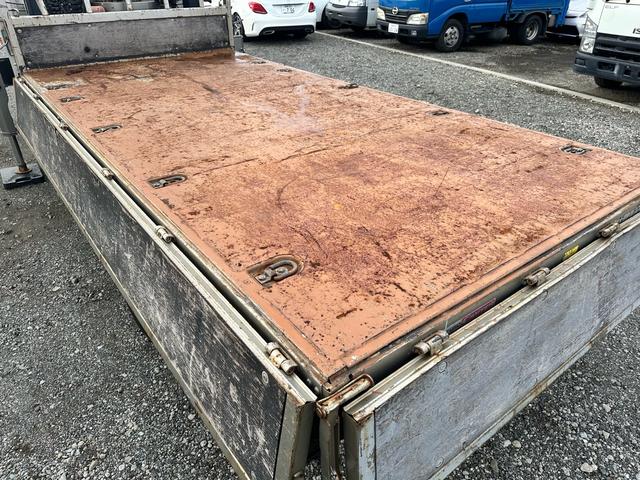 キャンター 3段クレーン付平ボディ 古河ユニックURU263N 2.63t ラジコン フックイン 積載3000kg(15枚目)