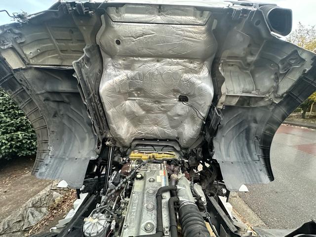 プロフィア 　粉粒体運搬車　極東開発ジェットパック　パラセメント車　ＪＡ１３－１５Ｃ－Ｓ　タンク容量１１．８？　積載量１１６００ｋｇ　マンホール２ヶ所　カラーバックカメラ　ＥＴＣ（19枚目）