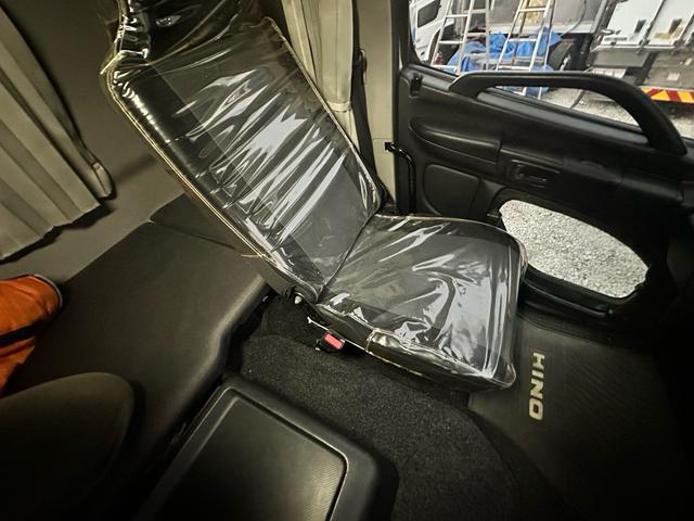 プロフィア 　粉粒体運搬車　極東開発ジェットパック　パラセメント車　ＪＡ１３－１５Ｃ－Ｓ　タンク容量１１．８？　積載量１１６００ｋｇ　マンホール２ヶ所　カラーバックカメラ　ＥＴＣ（45枚目）