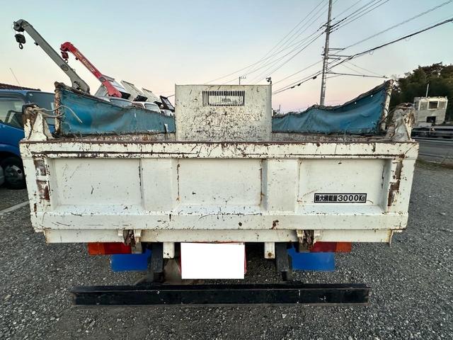 キャンター ダンプ　３ｔダンプ　フロント部少修復あり　走行テスト済　積載３０００ｋｇ　新明和　ＤＲ２－０１１０ＳＹ　コボレーン　５速ＭＴ（6枚目）