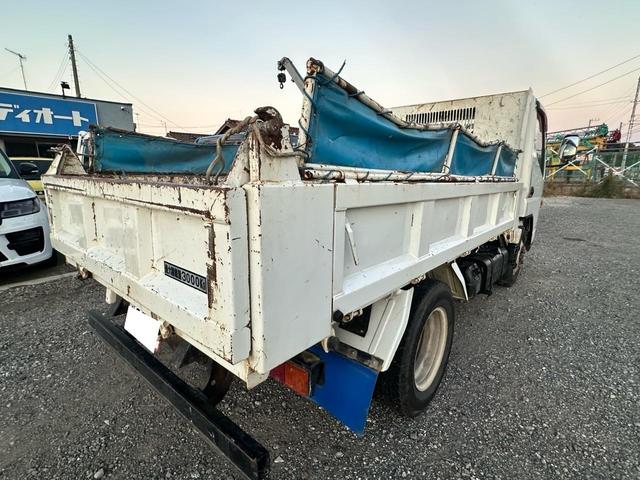 キャンター ダンプ　３ｔダンプ　フロント部少修復あり　走行テスト済　積載３０００ｋｇ　新明和　ＤＲ２－０１１０ＳＹ　コボレーン　５速ＭＴ（7枚目）
