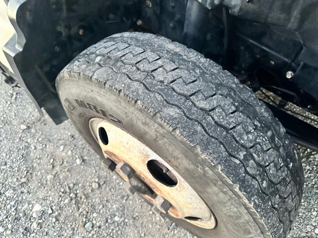 キャンター ダンプ　３ｔダンプ　フロント部少修復あり　走行テスト済　積載３０００ｋｇ　新明和　ＤＲ２－０１１０ＳＹ　コボレーン　５速ＭＴ（29枚目）