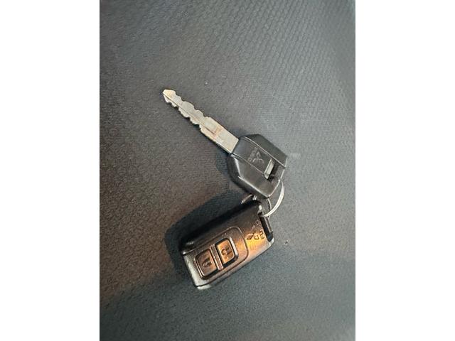 キャンター ダンプ　３ｔダンプ　フロント部少修復あり　走行テスト済　積載３０００ｋｇ　新明和　ＤＲ２－０１１０ＳＹ　コボレーン　５速ＭＴ（42枚目）