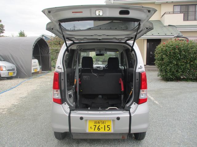 AZワゴン XG 福祉車両 車いす移動車 スローパー ポータブルNAVI(26枚目)