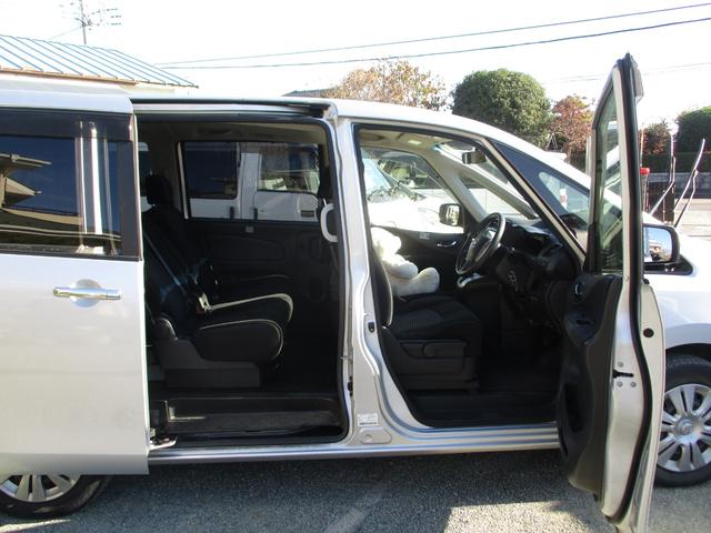 セレナ アンシャンテ 助手席スライドアップシート 車いすリフター 福祉車両(7枚目)