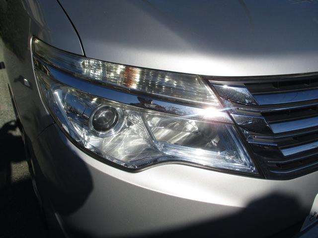 セレナ アンシャンテ 助手席スライドアップシート 車いすリフター 福祉車両(25枚目)