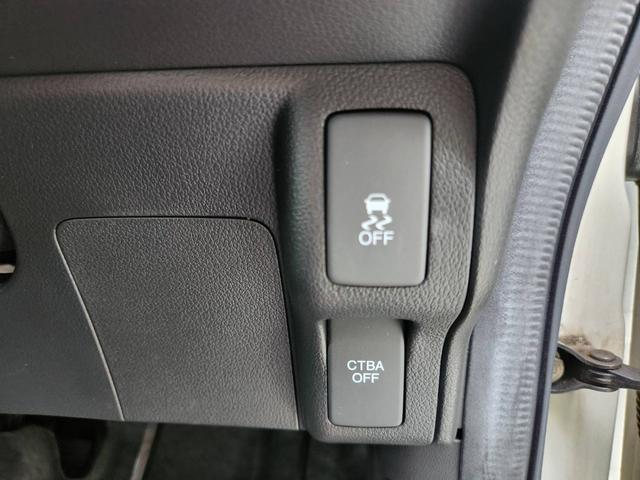 Ｎ－ＢＯＸカスタム Ｇ　ＳＳパッケージ　シティーブレーキ　両側パワースライドドア　純正ナビ　フルセグ　バックモニター　ＨＩＤヘッドライト　純正アルミ　プッシュスタート　スマートキー　アイドリングストップ　ワンオーナー車　ユーザー様仕入（33枚目）