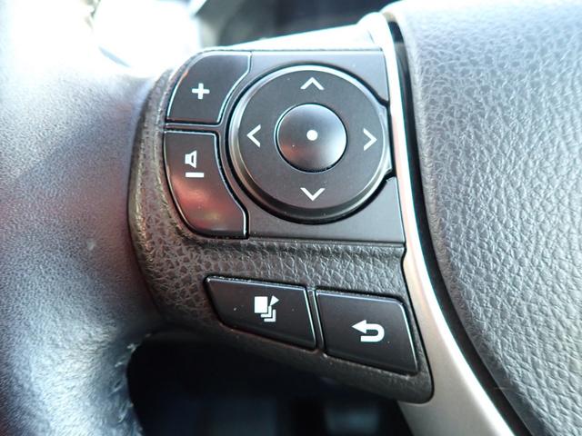 ノア ハイブリッドＧ　両側パワースライドドア　社外ナビ　ＴＶ　バックモニター　ＥＴＣ　クルーズコントロール　置くだけ充電　シートヒーター　スマートエントリー　ｂＢｌｕｅｔｏｏｔｈ　ＬＥＤヘッドライト　ステアリングスイッチ（32枚目）