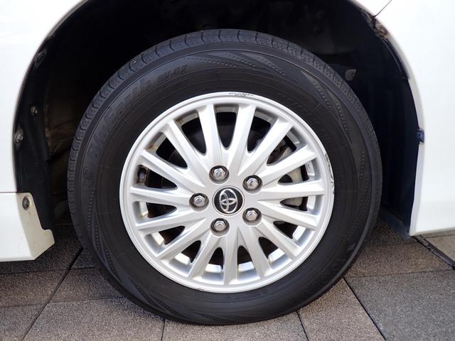 ノア ハイブリッドＧ　両側パワースライドドア　社外ナビ　ＴＶ　バックモニター　ＥＴＣ　クルーズコントロール　置くだけ充電　シートヒーター　スマートエントリー　ｂＢｌｕｅｔｏｏｔｈ　ＬＥＤヘッドライト　ステアリングスイッチ（68枚目）