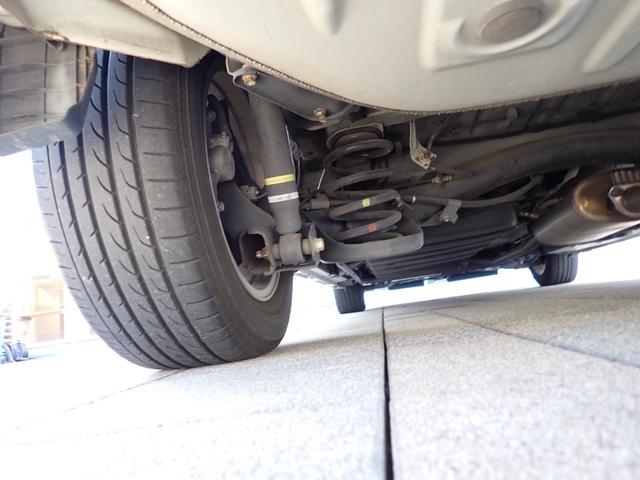 ノア ハイブリッドＧ　両側パワースライドドア　社外ナビ　ＴＶ　バックモニター　ＥＴＣ　クルーズコントロール　置くだけ充電　シートヒーター　スマートエントリー　ｂＢｌｕｅｔｏｏｔｈ　ＬＥＤヘッドライト　ステアリングスイッチ（77枚目）