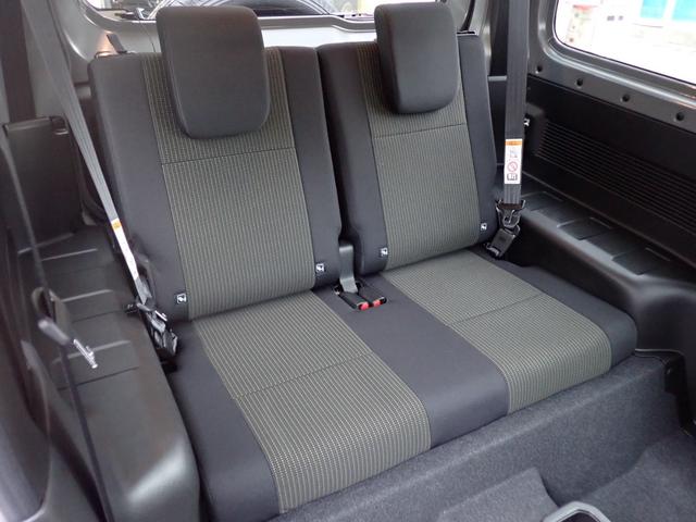 ジムニー ＸＣ　届出済未使用車　セーフティサポート　クルーズコントロール　コーナーセンサー　誤発進抑制　車線逸脱警報　シートヒーター　ＬＥＤヘッドライト　オートライト　アイドリングストップ　ターボ　スマートキー２本（15枚目）