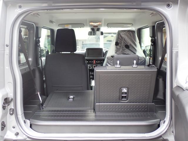 ジムニー ＸＣ　届出済未使用車　セーフティサポート　クルーズコントロール　コーナーセンサー　誤発進抑制　車線逸脱警報　シートヒーター　ＬＥＤヘッドライト　オートライト　アイドリングストップ　ターボ　スマートキー２本（20枚目）