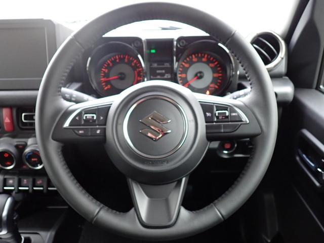 ジムニー ＸＣ　届出済未使用車　セーフティサポート　クルーズコントロール　コーナーセンサー　誤発進抑制　車線逸脱警報　シートヒーター　ＬＥＤヘッドライト　オートライト　アイドリングストップ　ターボ　スマートキー２本（21枚目）