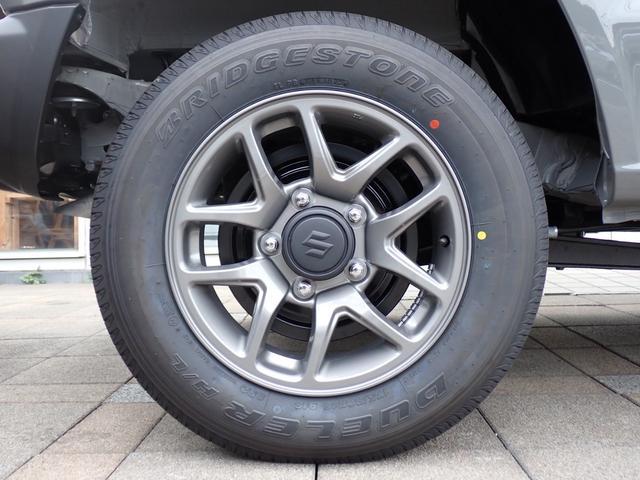 ジムニー ＸＣ　届出済未使用車　セーフティサポート　クルーズコントロール　コーナーセンサー　誤発進抑制　車線逸脱警報　シートヒーター　ＬＥＤヘッドライト　オートライト　アイドリングストップ　ターボ　スマートキー２本（56枚目）