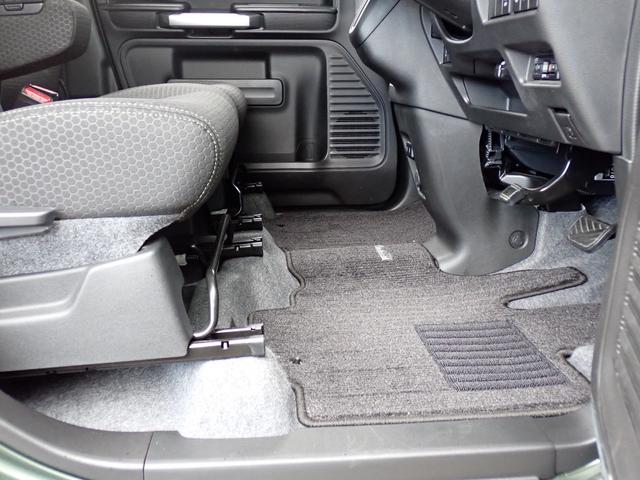 フレアワゴンタフスタイル ハイブリッドＸＴ　ターボ　純正８インチナビ　全方位モニター　フルセグ　両側電動スライドドア　前後ドラレコ　ヘッドアップディスプレイ　アダプティブクルーズコントロール　デュアルカメラブレーキサポート　ＥＴＣ　シートヒータ（56枚目）