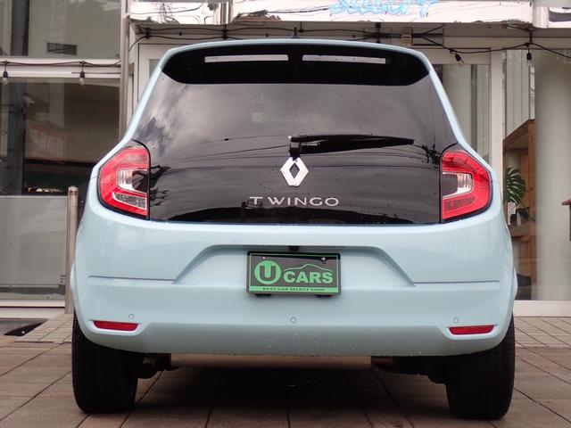 トゥインゴ インテンス　ＥＤＣ　エディション　フィナル　ターボ　純正ディスプレイオーディオ　バックモニター　車線逸脱警報　クルーズコントロール　バックソナー　ＥＴＣ２．０　前席シートヒーター　アイドリングストップ　ワンオーナー車　３００台限定車　スペアキー（3枚目）