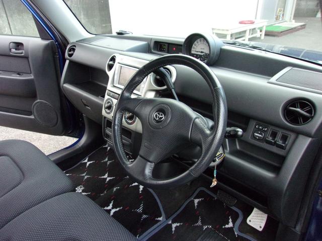 ｂＢ Ｚ　Ｘバージョン　走行４２０００キロ　純正ナビ　ＣＤ　ＥＴＣ　革巻ステアリング　フォグランプ　電動格納ミラー　プライバシーガラス　ベンチシート　純正１５インチＡＷ　キーレス（5枚目）