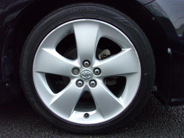 プリウス Sツーリングセレクション プッシュスタート 社外ナビ・TV バックカメラ ETC Bluetooth ステアリングスイッチ LEDオートライト 皮調シートカバー ローダウン 純正17インチAW スマートキー 車検令和8年3月(35枚目)