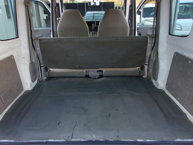 エブリイ PAハイルーフ4WD 純正AM/FMラジオ ETC 両側スライドドア レベライザー 社外13インチアルミホイール 車検令和8年10月(18枚目)