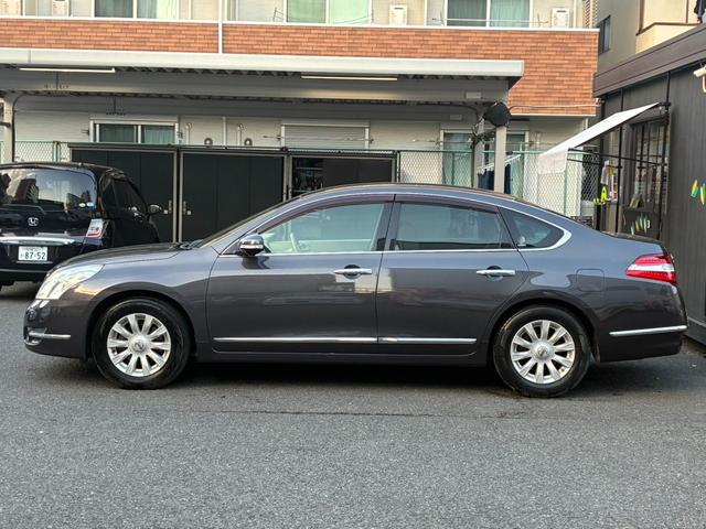 ティアナ 250XL ETC バックカメラ ナビ TV アルミホイール CVT キーレスエントリー 盗難防止システム パワーシート CD DVD再生 ミュージックプレイヤー接続可 衝突安全ボディ ABS エアコン(21枚目)