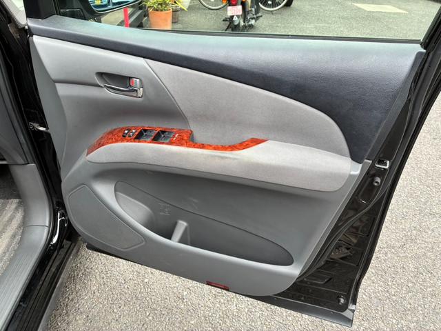 TOYOTA ESTIMA 2.4AERAS G EDITION