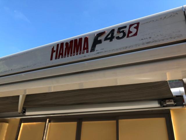 キャリイトラック キッチンカー　冷蔵庫、２槽シンク、給排水タンク８０Ｌｘ２、換気扇、販売口２箇所、網戸付き、上部換気口、外部電源口ＦＩＡＭＭＡサイドオーニング（26枚目）