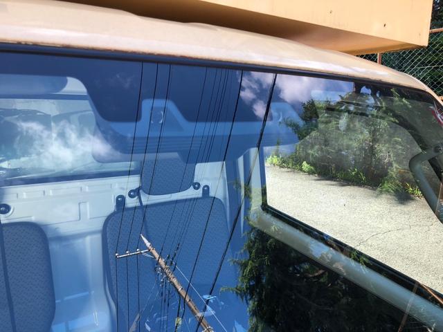 キャリイトラック キッチンカー　冷蔵庫、２槽シンク、給排水タンク８０Ｌｘ２、換気扇、販売口２箇所、網戸付き、上部換気口、外部電源口ＦＩＡＭＭＡサイドオーニング（29枚目）