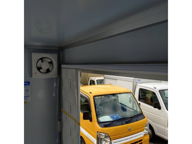 キャリイトラック キッチンカー　・ＥＴＣ・冷凍冷蔵庫・２槽シンク（給排水工事済み）・給・排水タンク１００Ｌｘ２ヶ・左側跳ね上げ販売口、カウンター付・換気扇（10枚目）