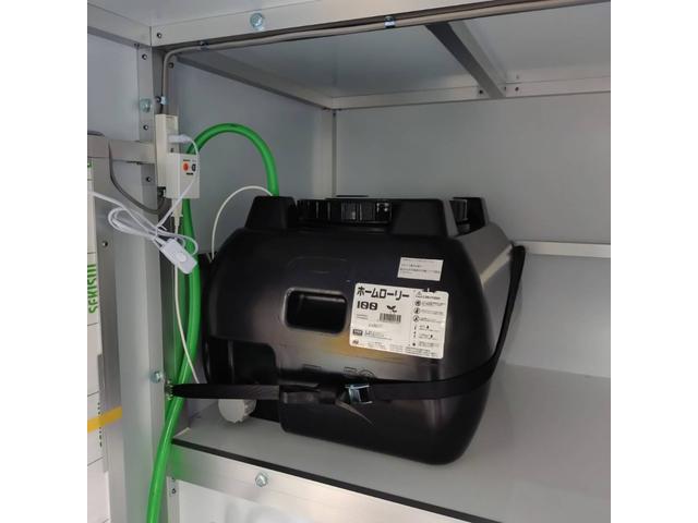 キャリイトラック キッチンカー　・ＥＴＣ・冷凍冷蔵庫・２槽シンク（給排水工事済み）・給・排水タンク１００Ｌｘ２ヶ・左側跳ね上げ販売口、カウンター付・換気扇（11枚目）