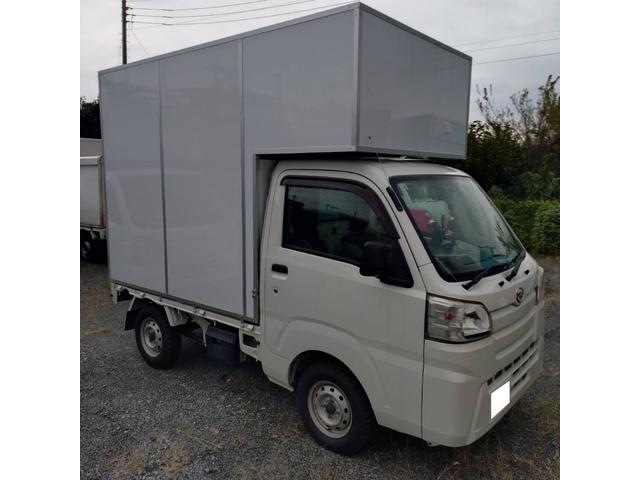 ハイゼットトラック キッチンカー　☆作業台ｘ２　☆３槽シンク☆２００Ｌ給排水タンク☆外部電源☆☆換気扇☆庫内灯☆バックモニター☆ＥＴＣ☆登録は軽ではなく「普通車」（2枚目）