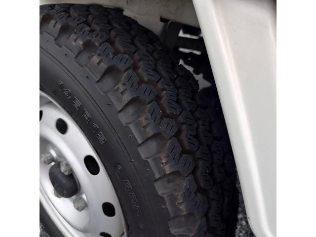 ハイゼットトラック キッチンカー　☆作業台ｘ２　☆３槽シンク☆２００Ｌ給排水タンク☆外部電源☆☆換気扇☆庫内灯☆バックモニター☆ＥＴＣ☆登録は軽ではなく「普通車」（18枚目）