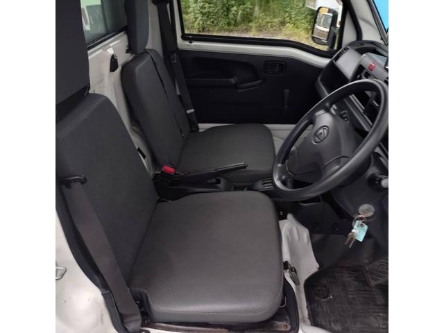 ハイゼットトラック キッチンカー　☆作業台ｘ２　☆３槽シンク☆２００Ｌ給排水タンク☆外部電源☆☆換気扇☆庫内灯☆バックモニター☆ＥＴＣ☆登録は軽ではなく「普通車」（22枚目）