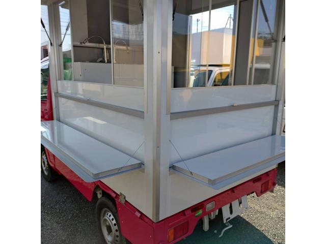 ＮＴ１００クリッパートラック ＤＸ、キッチンカー　フレンチフェイス、２槽シンク、給排水タンク、跳ね上げ販売口２箇所、外部電源口、ＬＥＤ照明、換気扇、（10枚目）