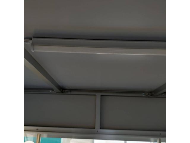 ＮＴ１００クリッパートラック ＤＸ、キッチンカー　フレンチフェイス、２槽シンク、給排水タンク、跳ね上げ販売口２箇所、外部電源口、ＬＥＤ照明、換気扇、（16枚目）