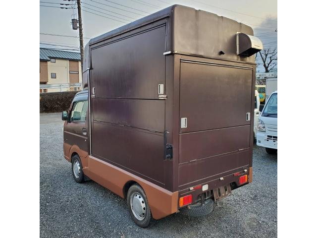 キャリイトラック キッチンカー 換気扇、外部電源口、販売口左跳ね上げ、移動販売、ケータリングカーとしても♪(5枚目)