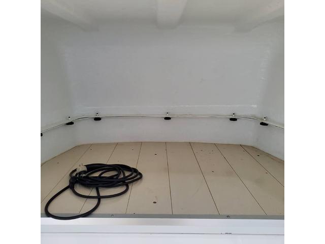 キャリイトラック キッチンカー 換気扇、外部電源口、販売口左跳ね上げ、移動販売、ケータリングカーとしても♪(14枚目)