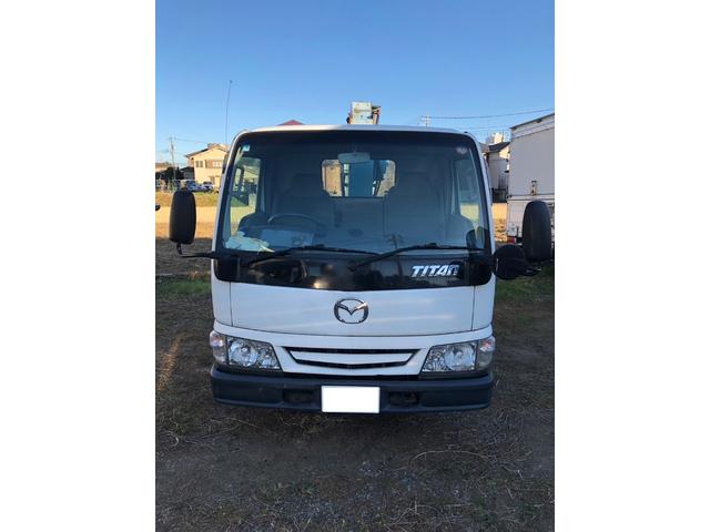 タイタントラック ２．０ｔ　タダノ３段クレーン　３ペダル　ＴＡＤＡＮＯ　ＴＭ－Ｚ２２３　２．０２ｔ　３段クレーン　（ＴＭ－Ｚ２２３）　荷台寸法　幅１６００×長さ２３３０ｍｍ（3枚目）