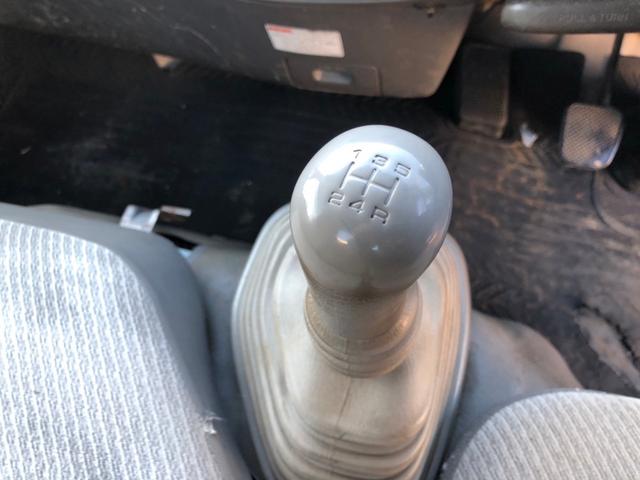 タイタントラック ２．０ｔ　タダノ３段クレーン　３ペダル　ＴＡＤＡＮＯ　ＴＭ－Ｚ２２３　２．０２ｔ　３段クレーン　（ＴＭ－Ｚ２２３）　荷台寸法　幅１６００×長さ２３３０ｍｍ（36枚目）