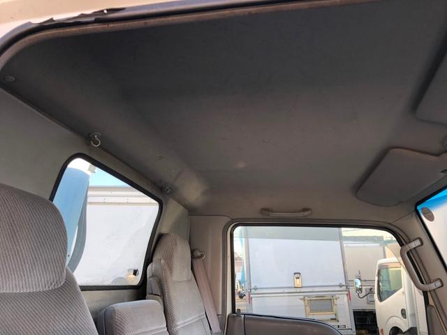 タイタントラック ２．０ｔ　タダノ３段クレーン　３ペダル　ＴＡＤＡＮＯ　ＴＭ－Ｚ２２３　２．０２ｔ　３段クレーン　（ＴＭ－Ｚ２２３）　荷台寸法　幅１６００×長さ２３３０ｍｍ（39枚目）